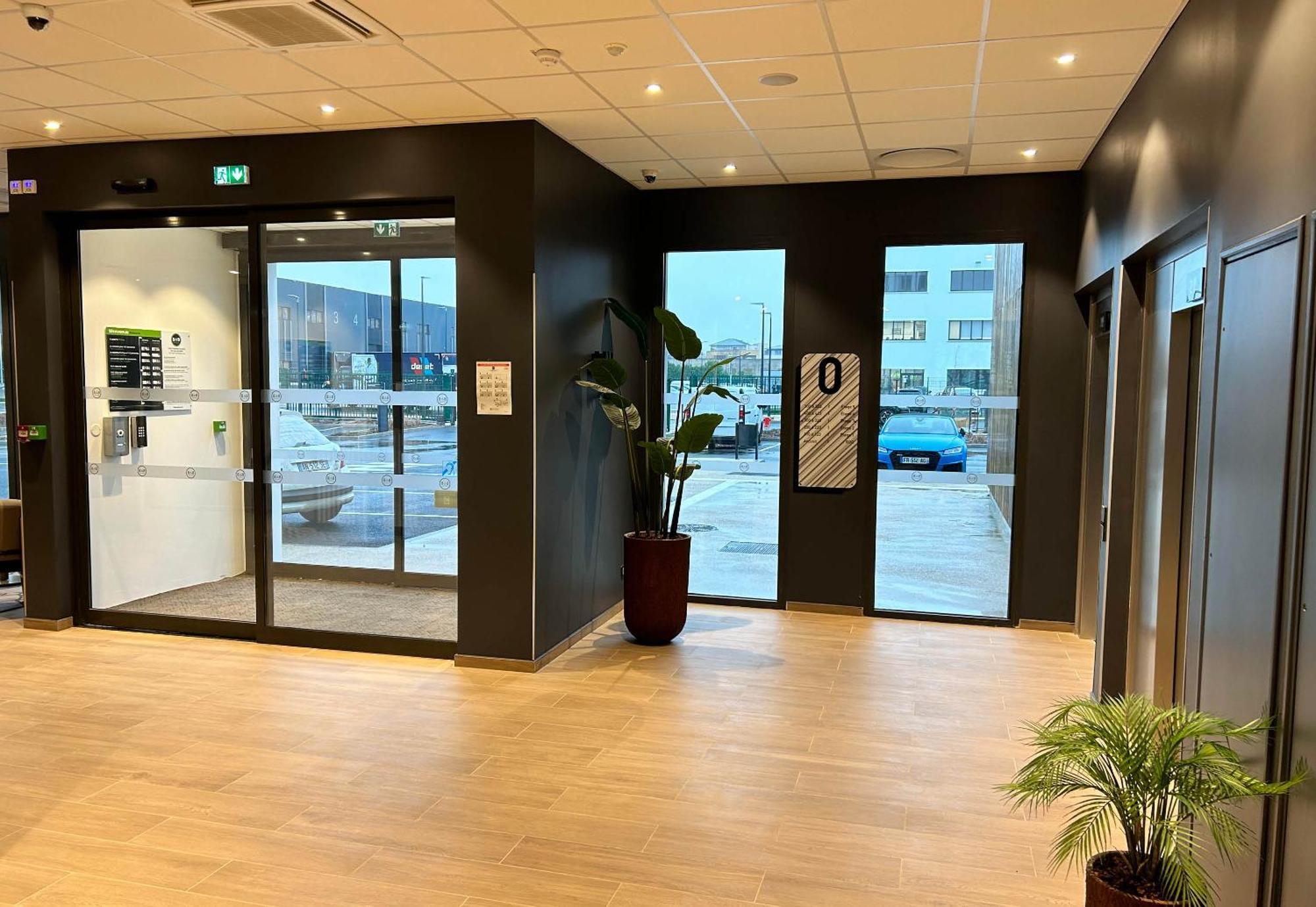 B&B Hotel Cergy Saint-Christophe Gare Luaran gambar