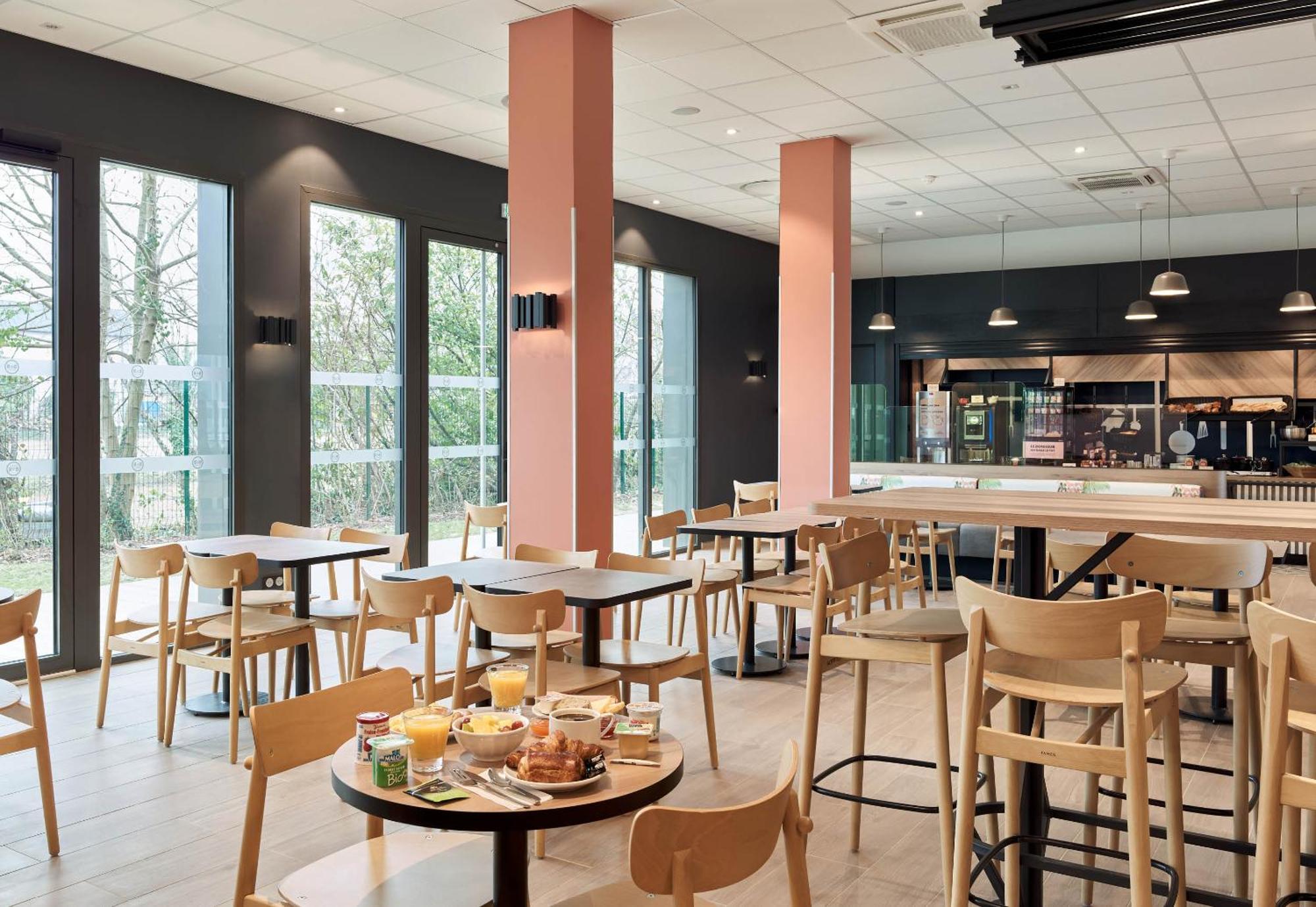 B&B Hotel Cergy Saint-Christophe Gare Luaran gambar
